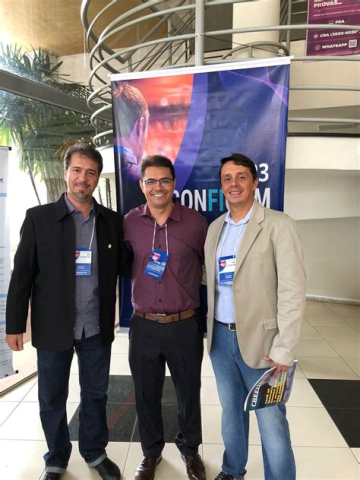 Robert Conrad, Star of 'The Wild, Wild West,' Dies at 84 |