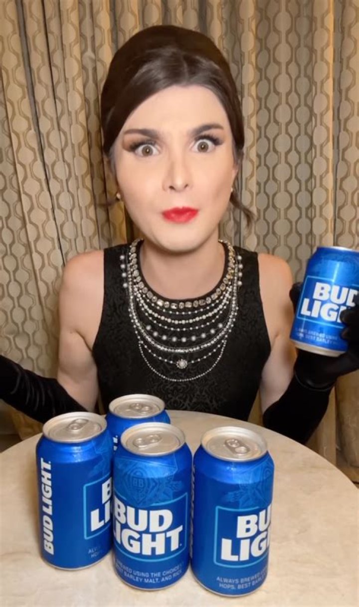 Transgender influencer Dylan Mulvaney says Bud Light didn't support her during backlash