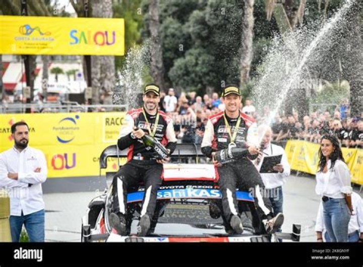 Dan Carter returning to French Top 14 with old club Racing 92