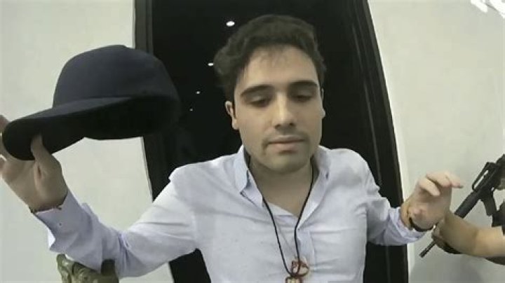 US: Mexico extradites Ovidio Guzmán López, son of Sinaloa cartel leader 'El Chapo,' to United States