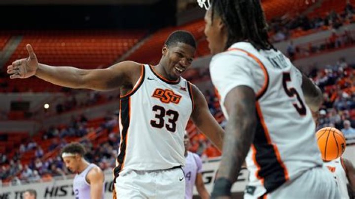 Chicago State plays Oklahoma State on 4-game road skid