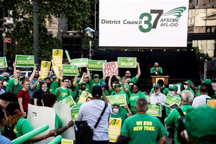 Over 5500 clerical workers with DHBs nationwide to hold stop work meetings